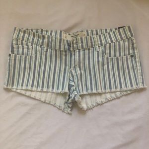A&F striped shorts